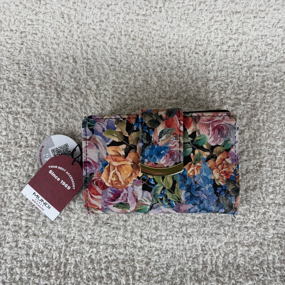 Mundi Wallet‎ Floral RFID Protected New With Tag
